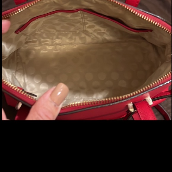 Slightly used Kate Spade two way bag - Picture 8 of 8